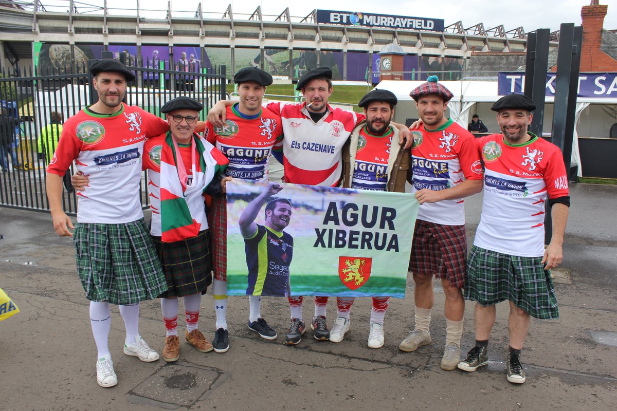 #ASMSAR Les potes de Mauléon à fond avec <a href="/Lopezcamille64/">Lopez Camille</a> <a href="/Bedaxagar/">Bedaxagar</a> <a href="/SudOuest_Sport/">SudOuest Sport</a> <a href="/laurentzegre/">Laurent Zègre</a>