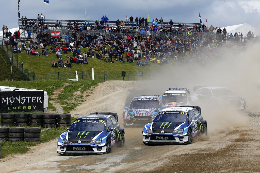 .<a href="/JohanKMS88/">Johan Kristoffersson</a> ends the first <a href="/FIAWorldRX/">FIA World Rallycross Championship</a> day at Mettet top ahead of team-mate <a href="/Petter_Solberg/">Petter Solberg</a> 

autosport.com/news/report.ph…