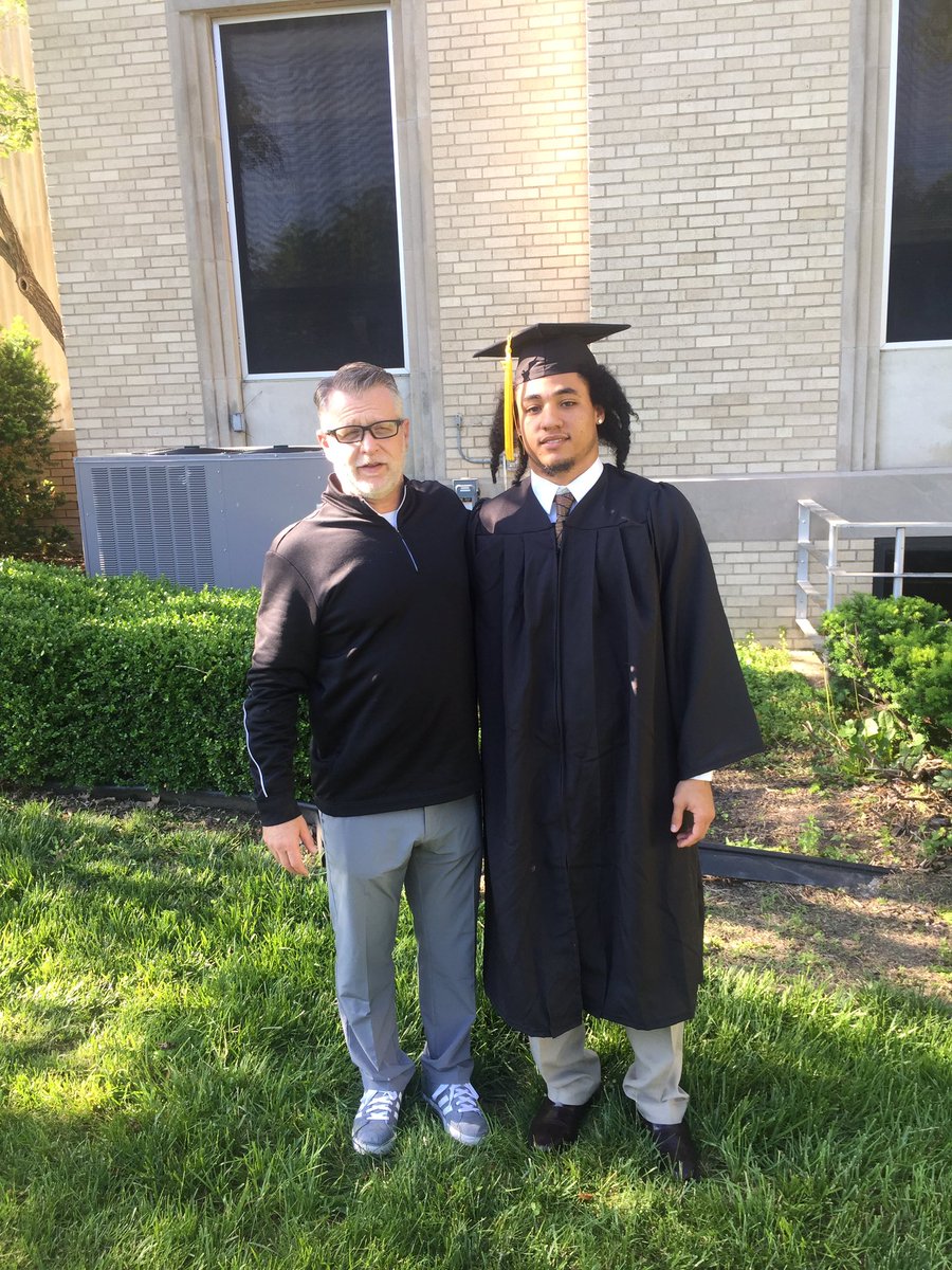 jm_239's tweet photo. Without you I wouldn't be here, I appreciate everything you've done for me #TheGoat https://t.co/TB4krK3zMj