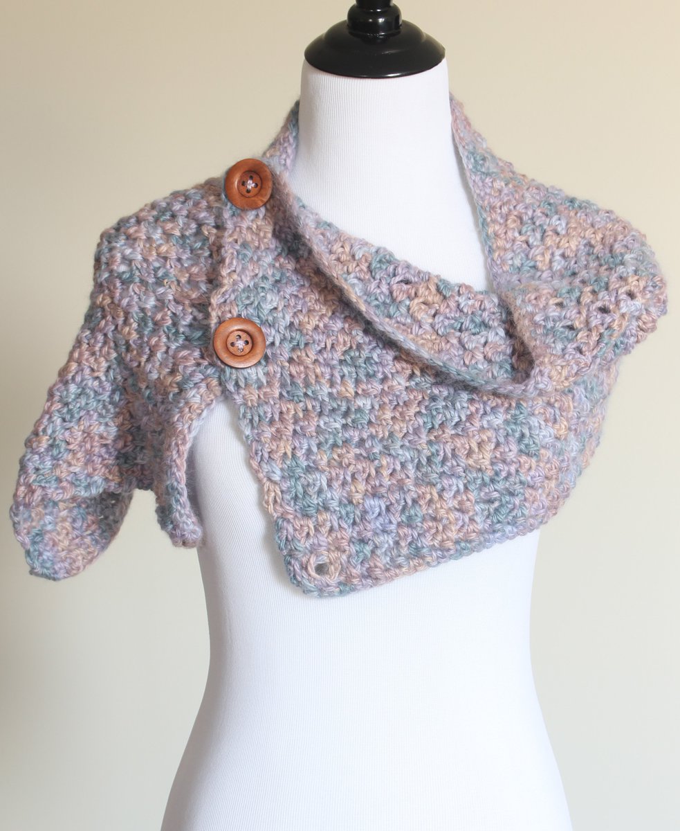 ElyaRoche1's tweet photo. Beautiful little wrap for any season.
#AnimalLove #EthicalFashion #USAwool #Sustainable #HandmadeinUSA
@ElyaRoche1 ππππΊπΈ https://t.co/9PNhrOmS4v