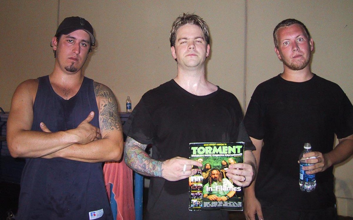 RevistaTorment tweet picture