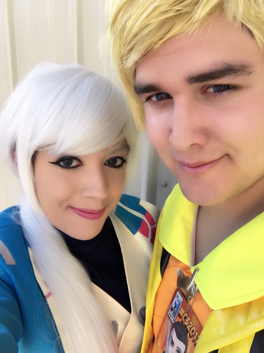 KawaiiMochiCos's tweet photo. 💙💛 #Blanche #Spark #PokemonGO #TeamMystic #TeamInstinct #cosplay #cosplayers #C32017 #C3cosplay #CheyenneComicCon @CheyComicCon https://t.co/nVJdxwbWC6