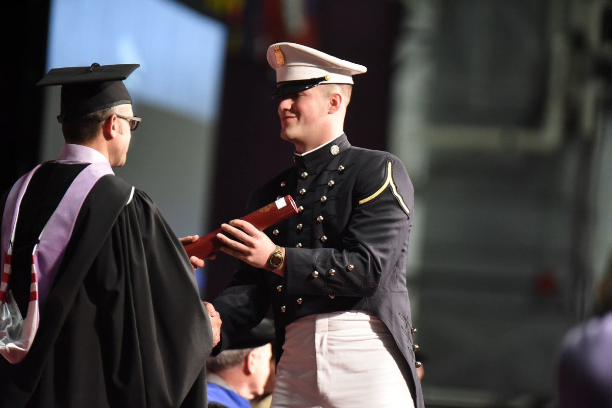 norwichnews's tweet photo. Norwich University Celebrates #Commencement2017 https://t.co/nYCO9QDvd7 #NorwichGrad17 @TRADOC https://t.co/3fxsLYXCQ8