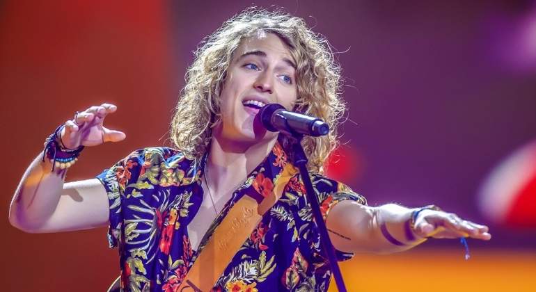 Ecoteuve's tweet photo. El gallo de Manel Navarro: España 'da el cante' en el Festival de #Eurovisión | https://t.co/fIEI1MdiQg https://t.co/49fzrtrzMj