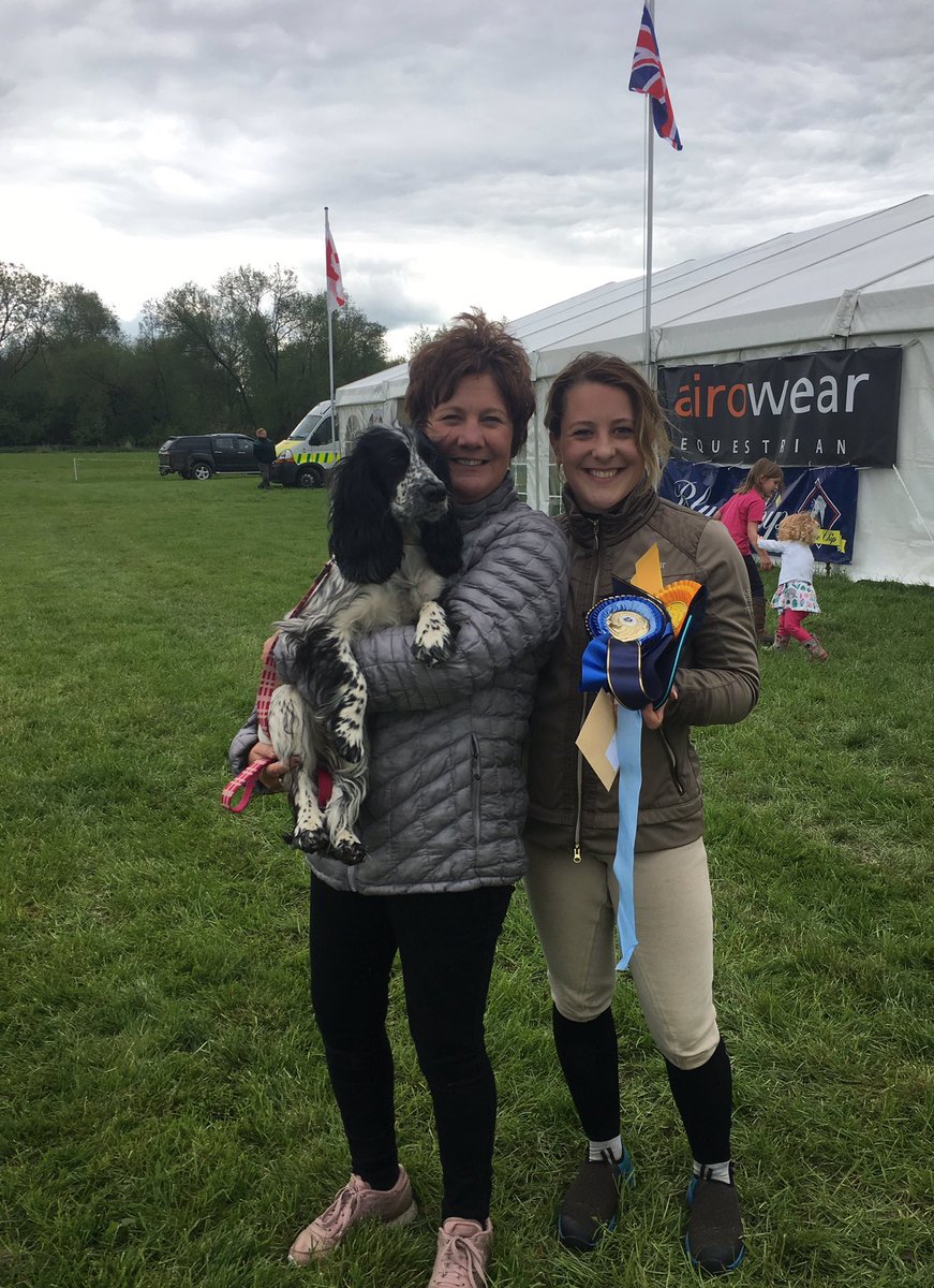 GrubsBoots's tweet image. Good day @Llanymynech @BlueChipFeed! 2nd outing &amp;amp; DC! Top 3! Well done! #grassroots #happypony! #comfort #grip #warm #waterproof #MYGRUBS