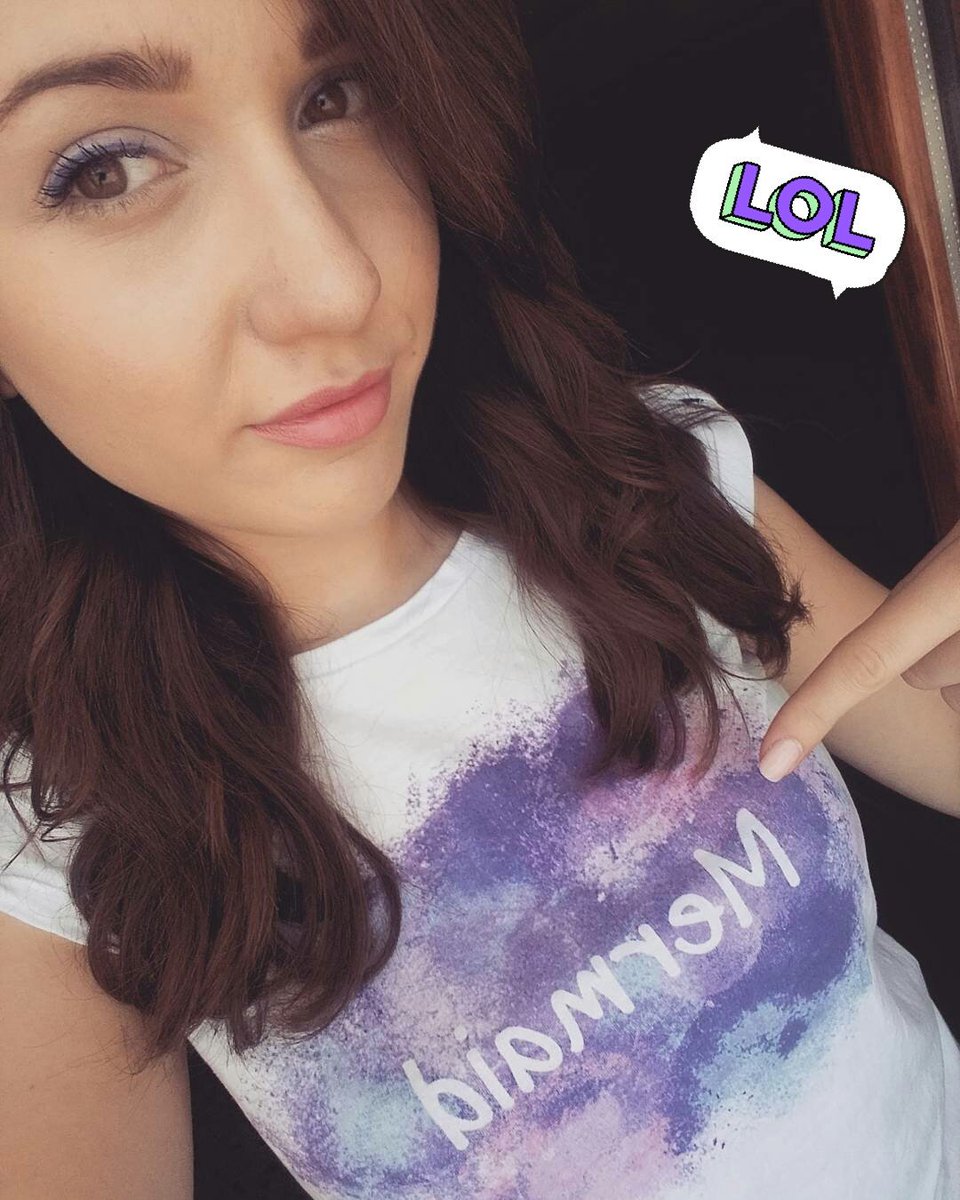 Lovemakeup95's tweet photo. I'm a marmaid 🐬🐚🌊
#mermaid #makeup #tshirt #girl #beauty #blog #bloggerstribe https://t.co/pBDcUe8Klu