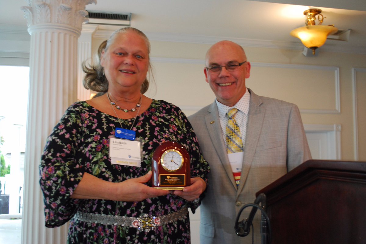 AFTCT's tweet photo. Veteran caregiver & #DanburyNurses #union member Elizabeth Ryder recognized for decades of activism w/ Soifer award at #AFTCT17. #UnionProud https://t.co/pjXqNZaz2j