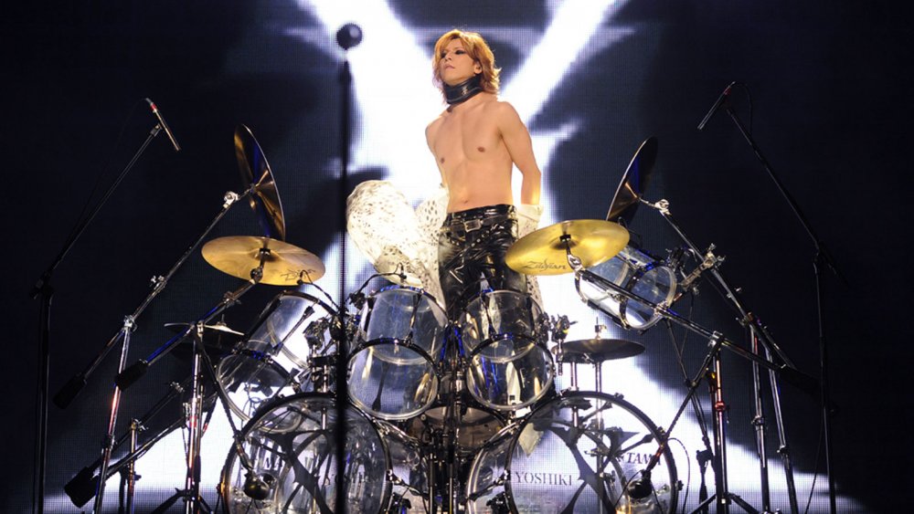 JrockTurkiye's tweet photo. YOSHIKI 16 Mayıs'ta Los Angeles'ta bir ameliyat geçirecek. Belindeki fıtık son 6 aydır sol kolunu kullanmasını engelliyormuş...
Acil şifalar https://t.co/GlnbNmAynZ
