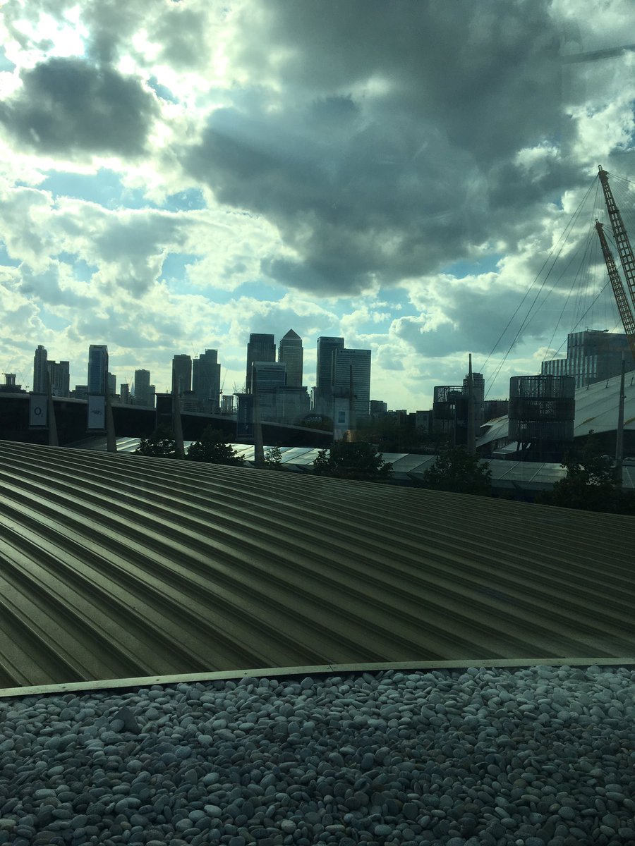 neelyst's tweet photo. Nice view for the pre-event drinks! #U1STRONG #U1SpringParty https://t.co/V71RFzfXvl