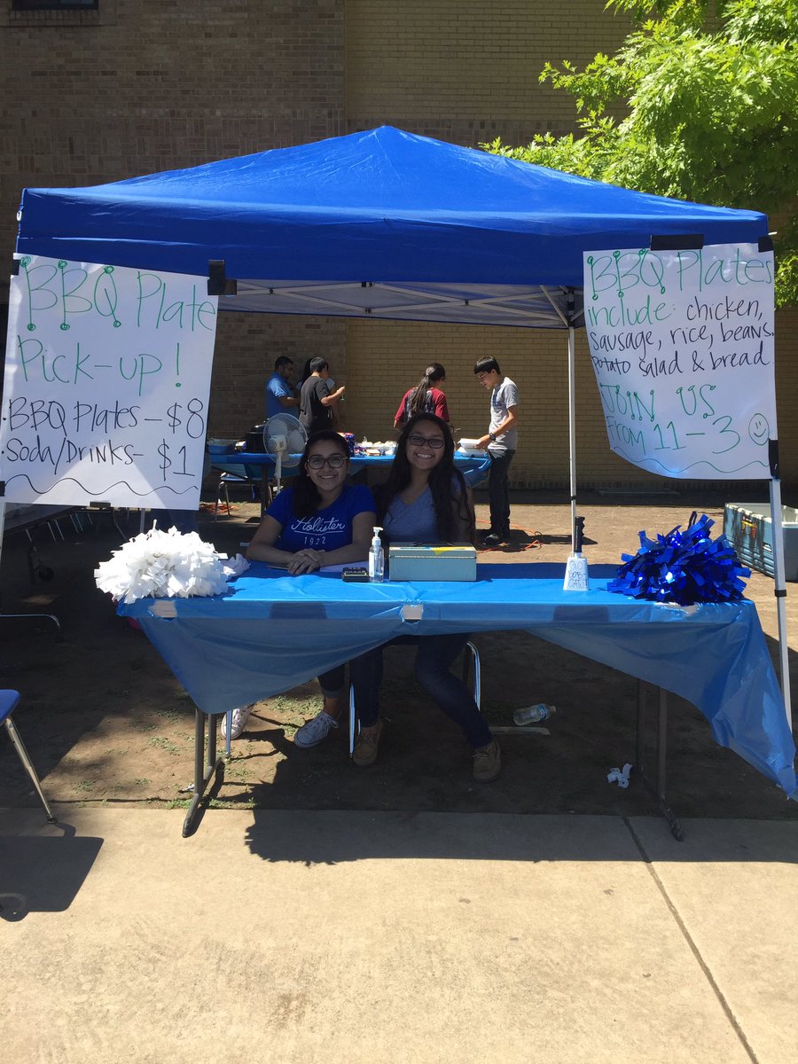 SSAISDDwightMS's tweet photo. #DwightStrong NJHS BBQ Plate from 11:00 - 3:00 @ 2454 W. Southcross Blvd. Please support us!!! Thank you! https://t.co/We0MfGaoPJ