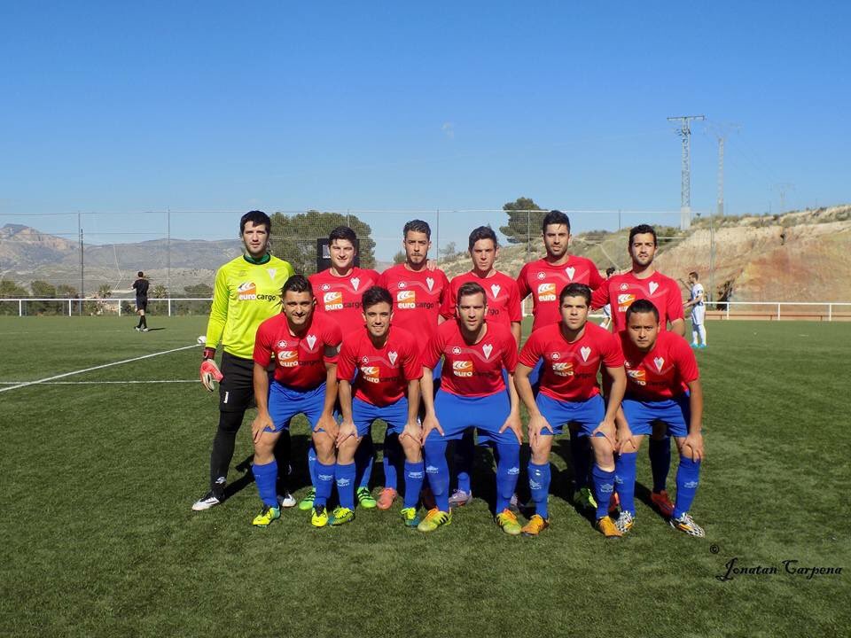 ElRecord's tweet photo. Prosiguen las conversaciones para que el @MONOVAR_C_D se convierta en filial del @EldaIndustrial1 #futbol #Monovar #monovero https://t.co/OYAxnuZHfO