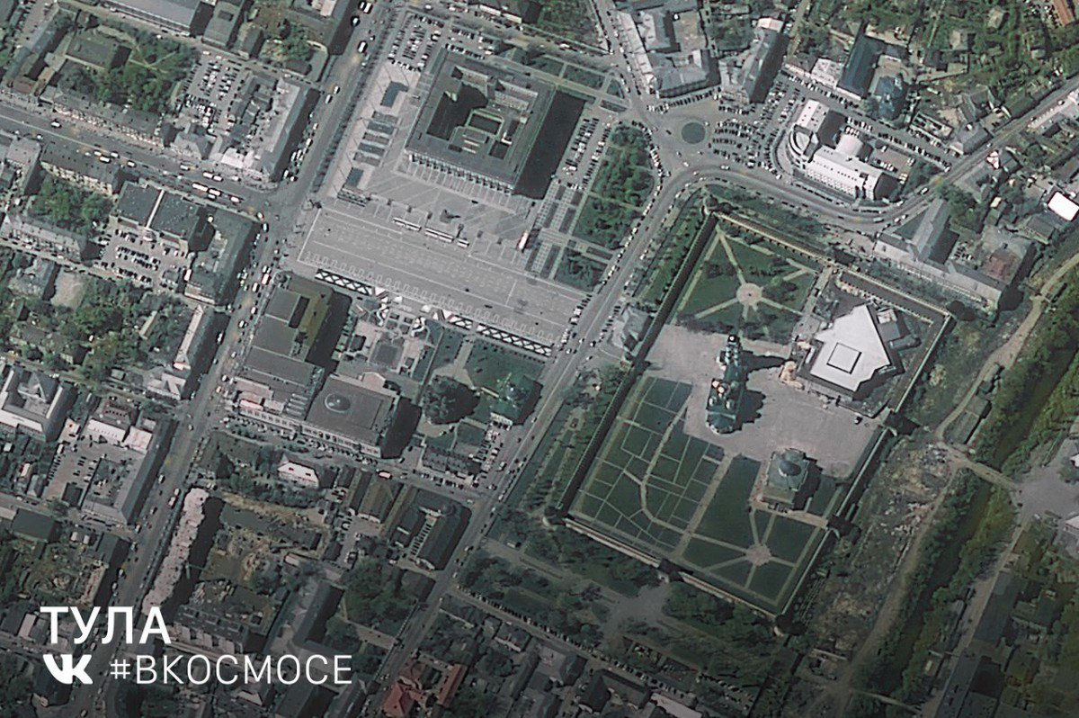 Карта липецка со спутника. Тула спутника в реальном времени. Ночная тула с высоты. Карта калуги спутник. Ночная тула с высоты 2022.