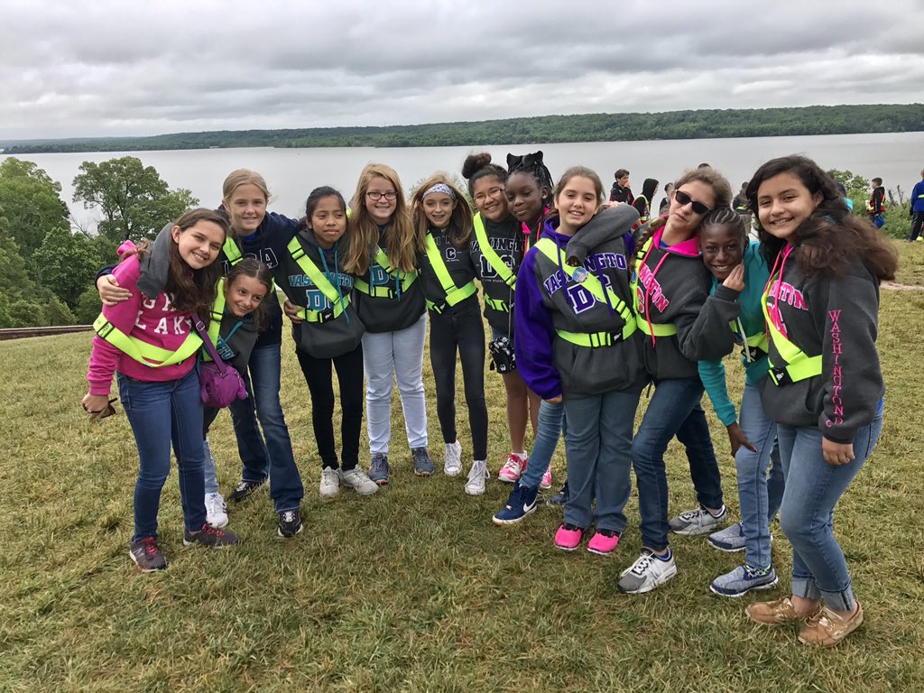 MsKerestes's tweet photo. My.Vernon #GWsteps #washingtonDC #fifthgradesafetypatrols https://t.co/rCFuVbReqI
