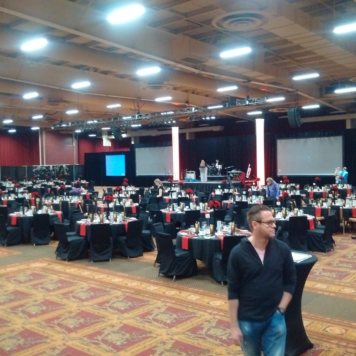 ProformMan's tweet image. Setting up for the big night! @CHBACAawards