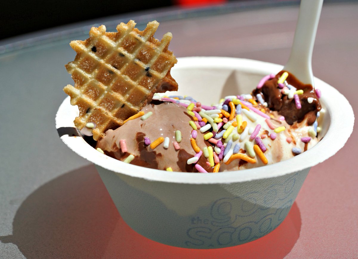 GoodScoopDavis's tweet photo. It's Mother's Day Weekend!❤️  Mom deserves at least two organic scoops PLUS chocolate sauce and sprinkles! https://t.co/RUkv5p3zXk