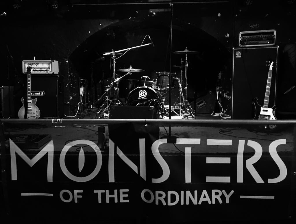 MOTOvienna's tweet photo. Ready. Doors 8 ; Showtime 9 sharp. #breakingsilenceviolently #release https://t.co/0VxatPk6bh