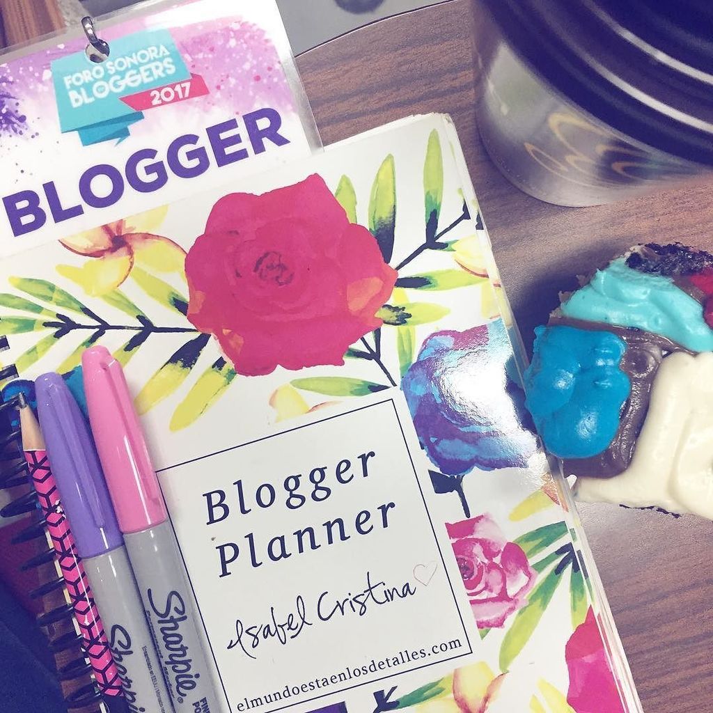 isabelroblesd's tweet photo. Día 2 @sonorabloggers 💕#SonoraBloggers #bloggerplanner https://t.co/bXBrPVV8KA
