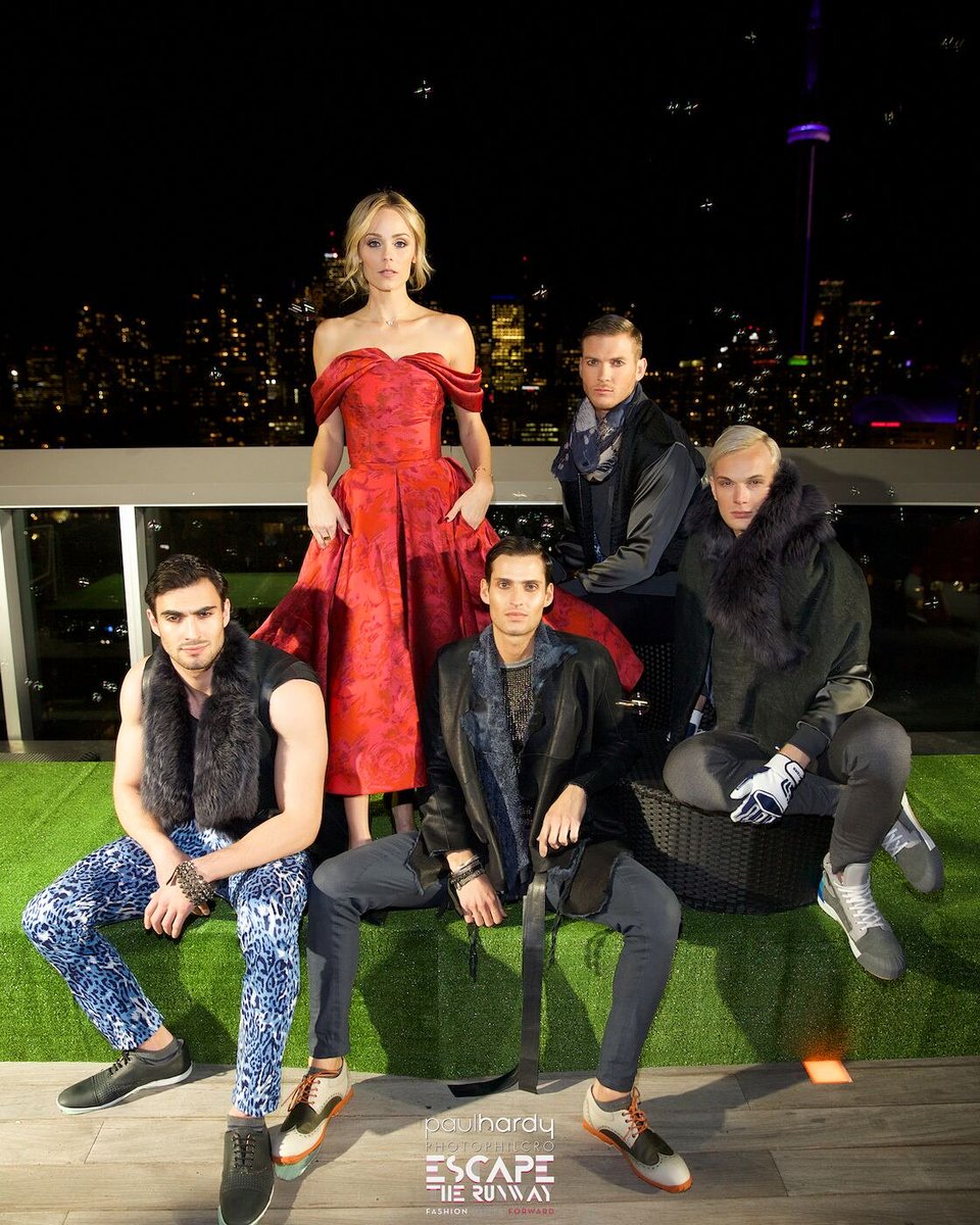 <a href="/Vandiekins22/">Laura Vandervoort Coates</a> 
Incredible <a href="/Paulhardyinc/">paul hardy</a> activation at #EscapeTheRunway, photos courtesy of @photophilcro