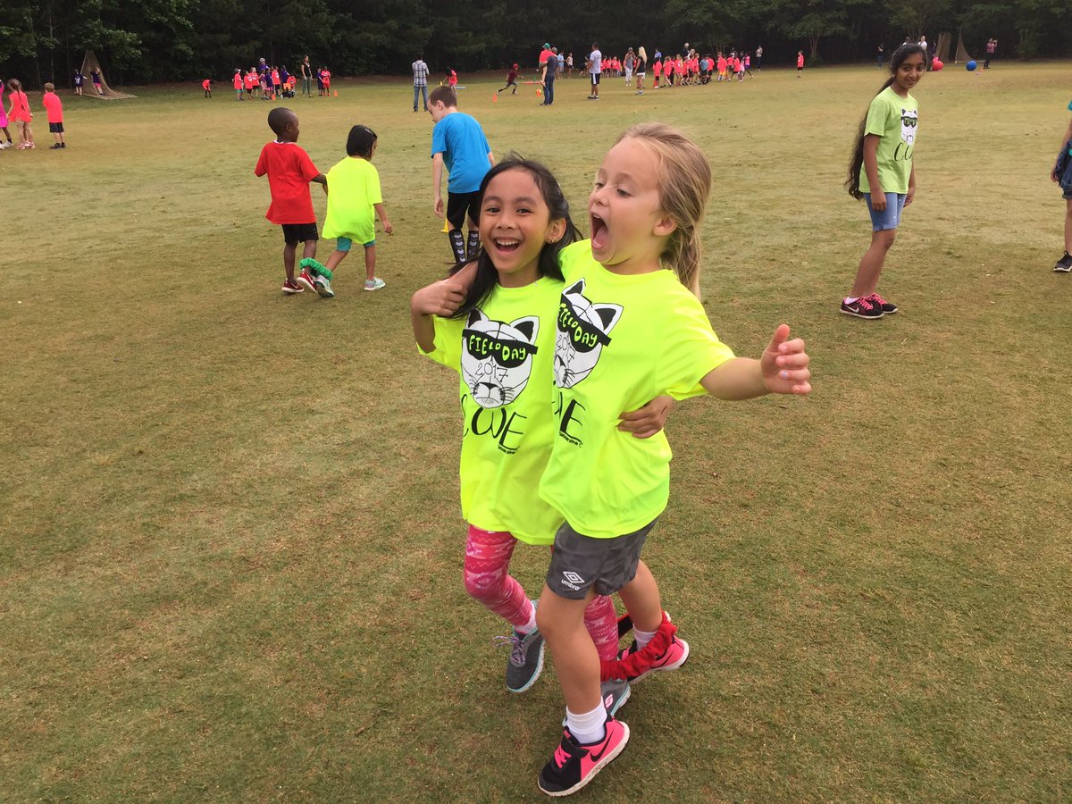 Judgechristine1's tweet photo. Field Day was fabulous!!! #cwesisthe best https://t.co/F1ZfJfKNxN