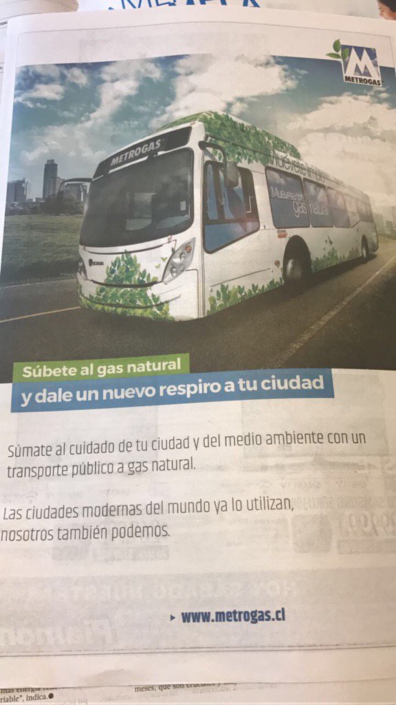 MHormazbal's tweet photo. Buses a gas natural en Transantiago, una opción limpia p descontaminar Stgo! https://t.co/RAWX7cQrlu