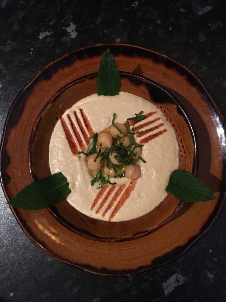 TheIskele's tweet photo. It's International Hummus Day today. Ours is freshly-made and jam-packed with chickpea goodness. Grab some bread and dive in! #hummusday https://t.co/fwowvC7u0e