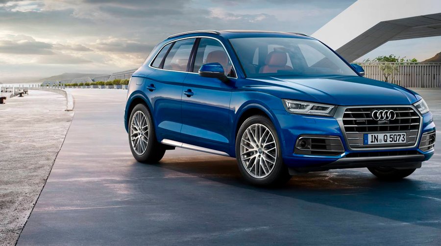 AudiLatam's tweet image. La aventura te está llamando. Conquístala 
con el nuevo #AudiQ5. #MatrixLED
