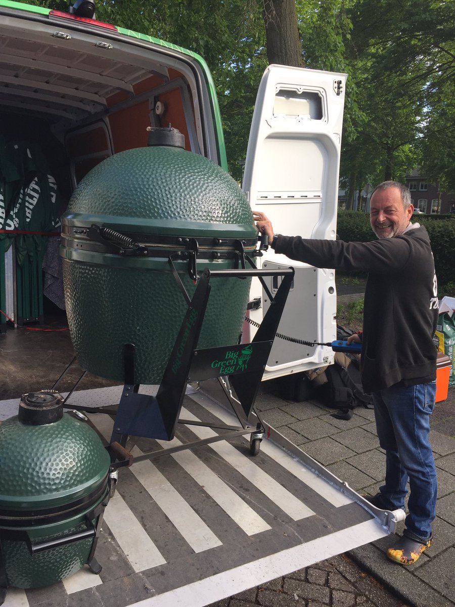 #genieten #Schijndel #dag van de slager #ambacht #passie #bbq  #top collega's #weertje helemaal top👍😀