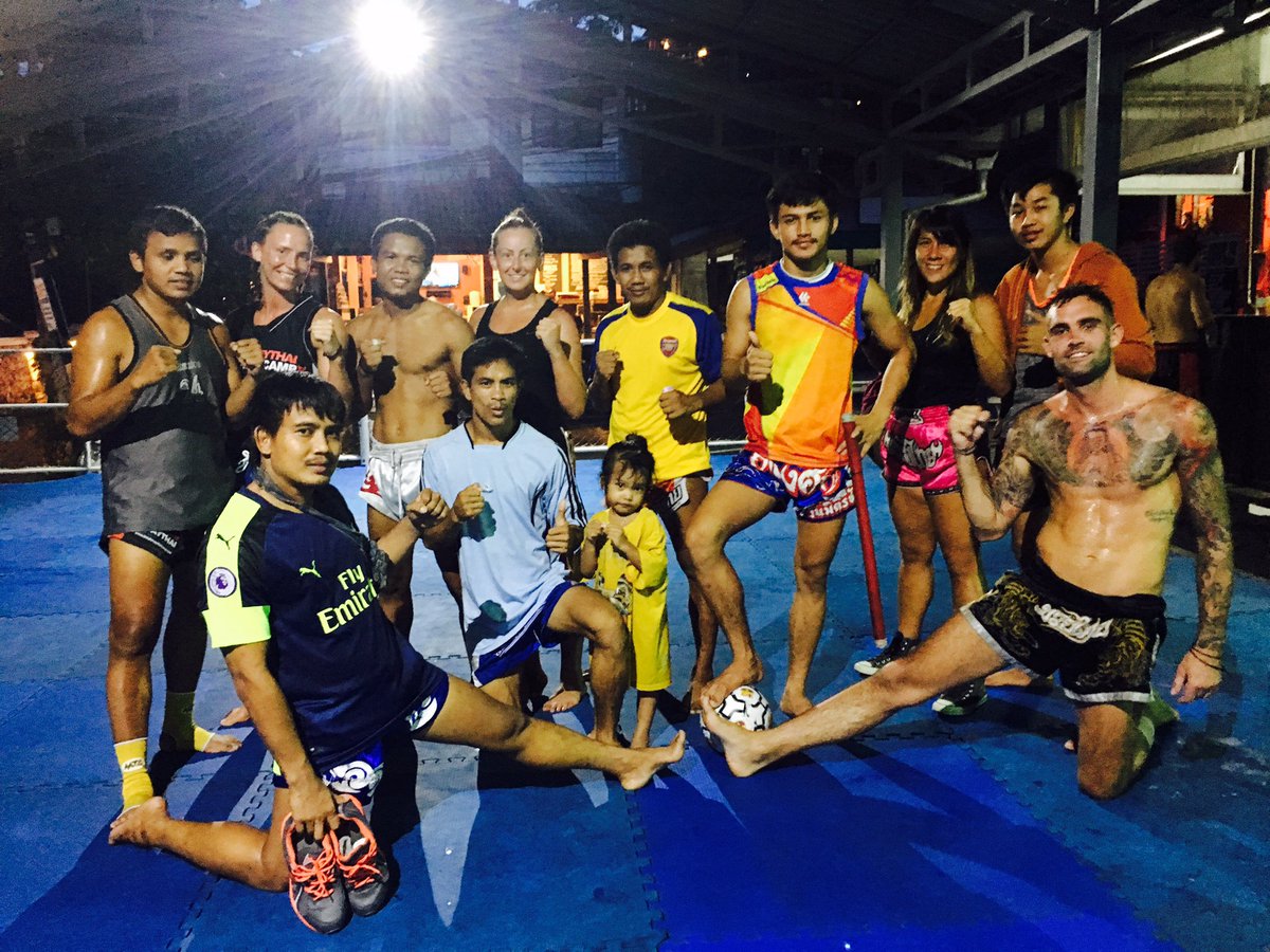 ruthashdown's tweet photo. Passion, life, love, family!
#muaythai #training #thailand #fitness #strength @muaythaicouncil #wmc https://t.co/1a8gJaaCqu