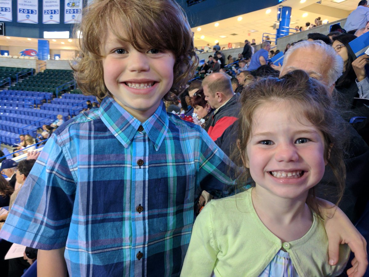 KristinBalboni's tweet photo. Congratulations, daddy! We love you! @dwvillegas #uml2017 https://t.co/vrFTfmKlBe