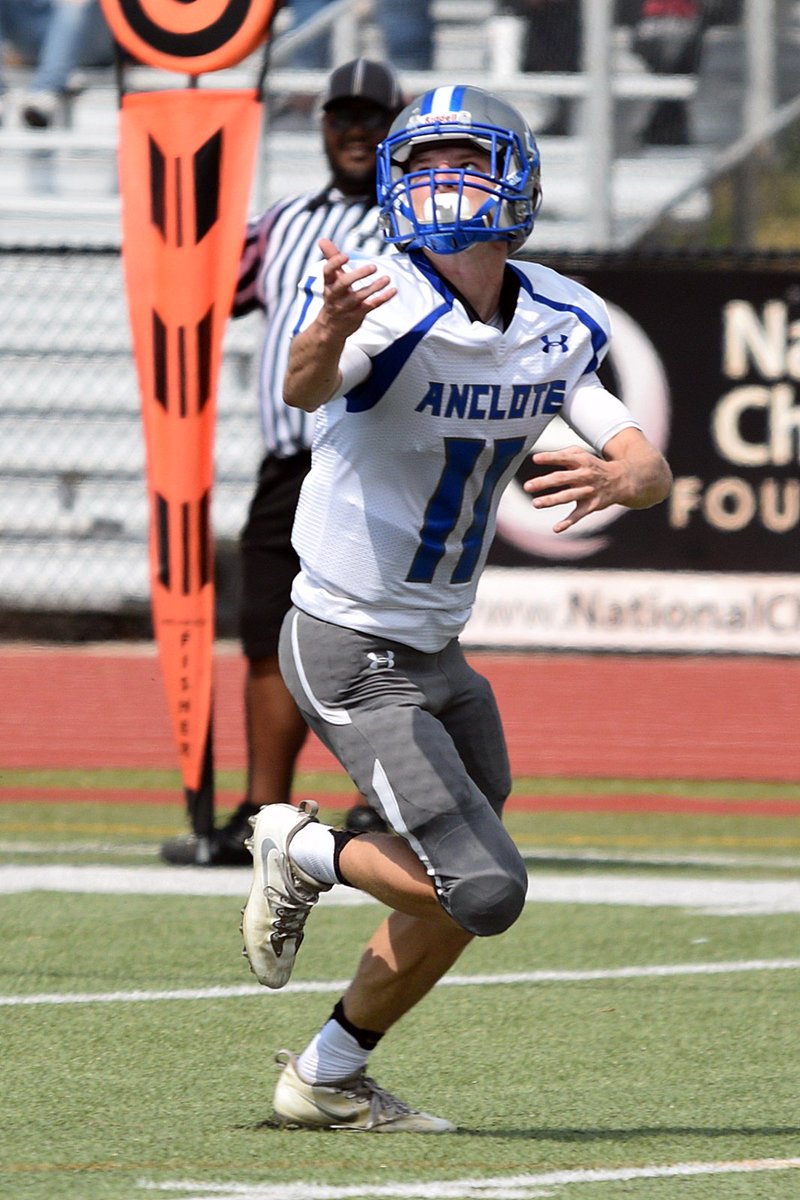 PascoCountyFB's tweet photo. Anclote Sharks scrimmage game at Calvary Christian. https://t.co/T21rix2k70