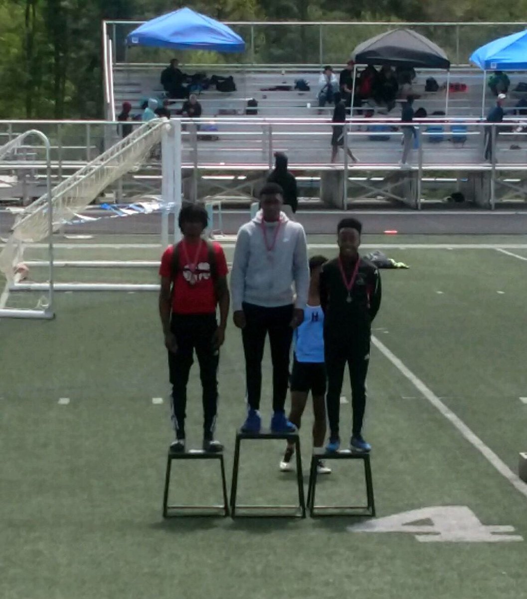 prhs_athletics's tweet photo. Congratulations Austin Richardson 1st in triple jump with 46'5" at 4A West Regionals! @PorterRidgeHSNC @langstonwertzjr https://t.co/NffzHqkZ82