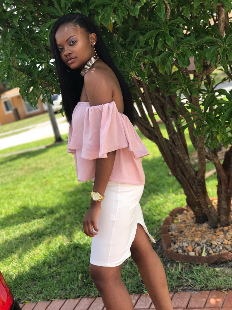 xcleopvtrv_'s tweet photo. Simple🎀 #JuniorBrunch https://t.co/JwltQhMLug