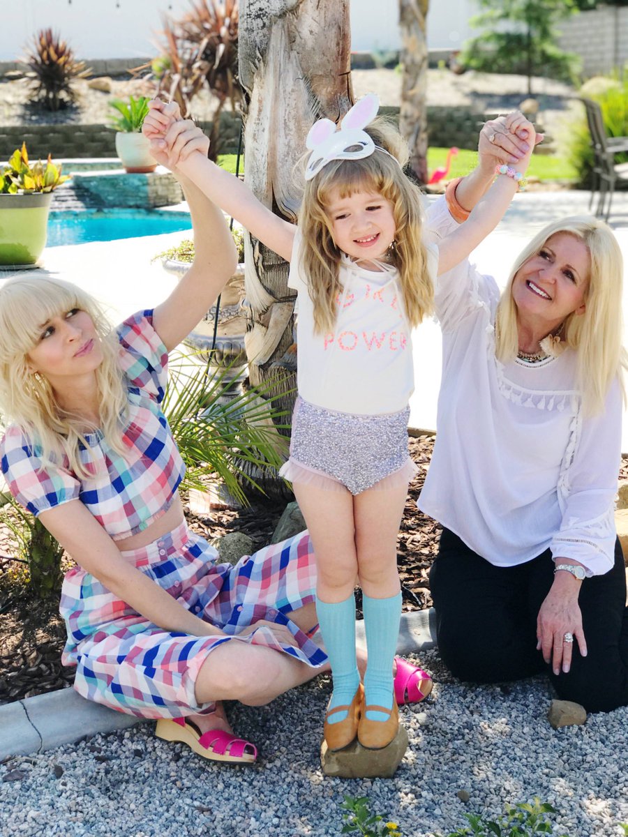 fancytreehouse's tweet image. Proud to honor my mother in partnership w/ @WonderWomanFilm. Thanks for teaching me to be strong but always kind, Mom! #SheIsWonderWoman #AD