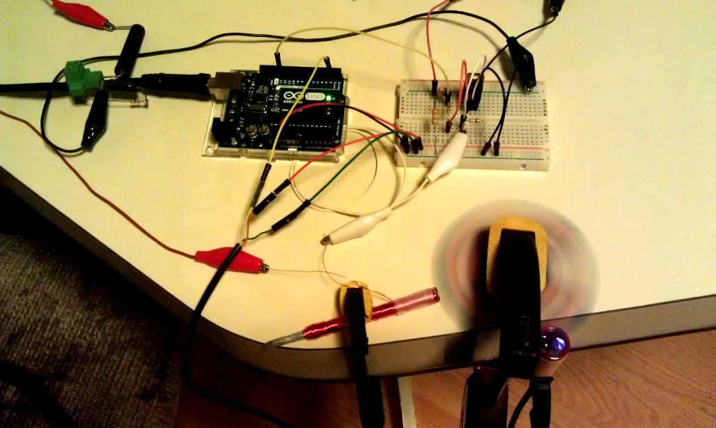 mustng90's tweet photo. #FidgetSpinnerHacks #dadHackedmyFidgetSpinner
The electro-magnet is a twisty deck nail, then put on about 1200 turns of 26awg magnet wire. https://t.co/WNKvR2Rr6e