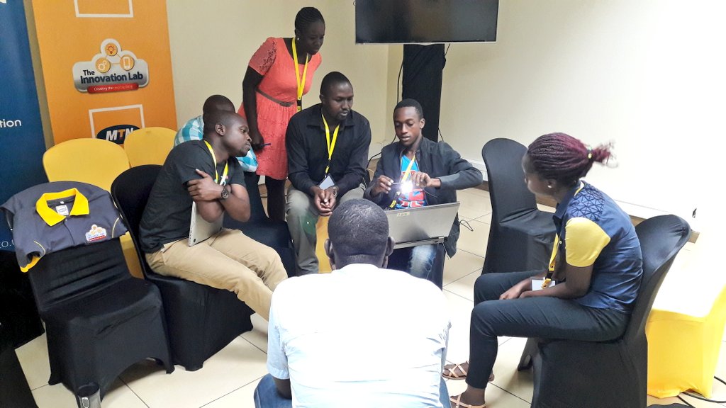 OutboxHub's tweet photo. Team @muhogo02 is building a mobile application that farmers will use to detect cassava mosaic disease in cassava plants #MTNAppChallenge https://t.co/oggLBUDipS