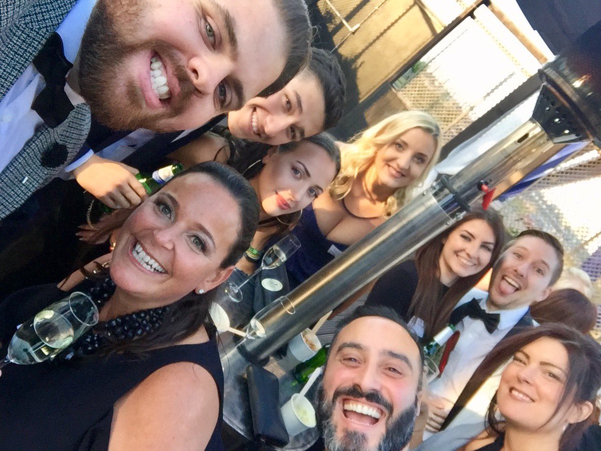 bkcoyle's tweet photo. Is it just me or is this angle awkward? #U1STRONG #U1SpringParty https://t.co/6vveWXnDKi