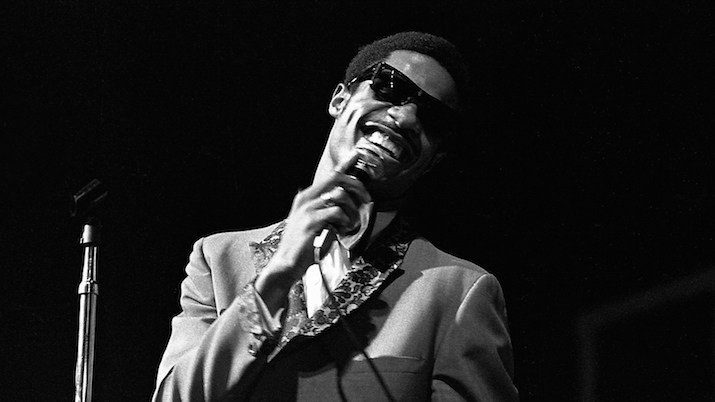 Happy 67th Birthday, Stevie Wonder! Here s 15 Stories About The Music Legend Worth Reading   