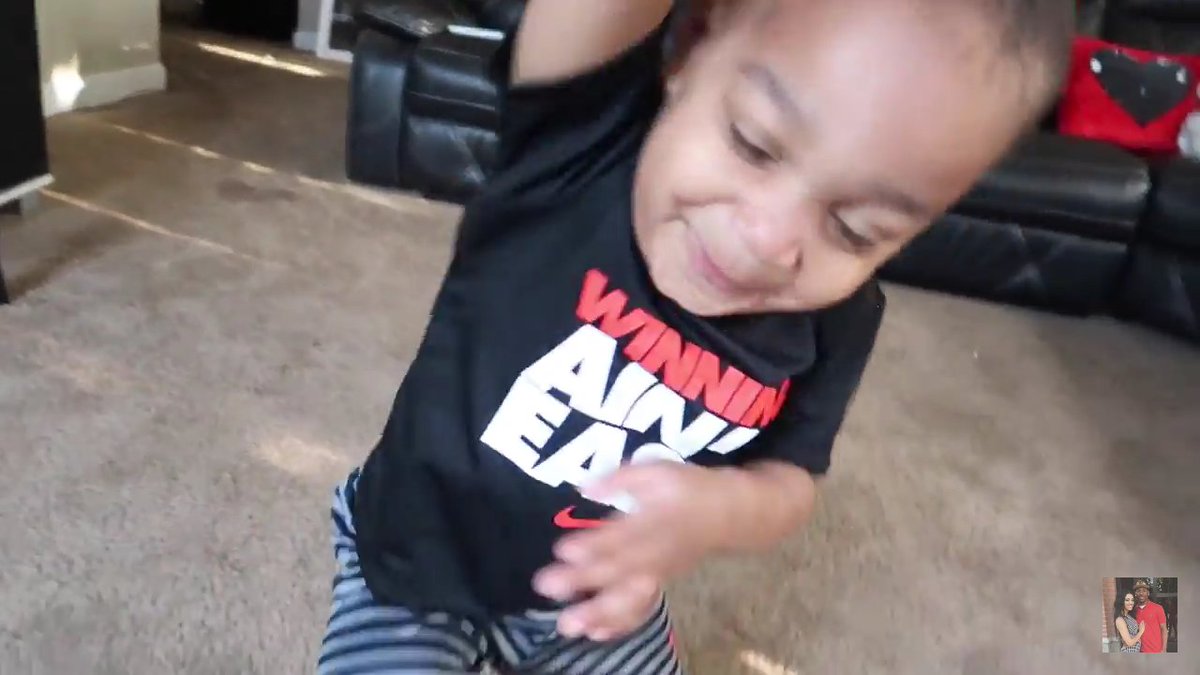 carnate69's tweet photo. @DamienPrinceJr @bianncarraines bet u cant do it like me challange. dj so cute https://t.co/dWjBR2Mv02
