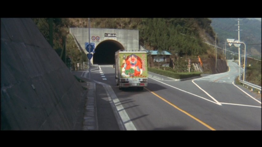 るるデブ در توییتر 聖地巡礼 トラック野郎故郷特急便 第１０作 のラストより 続 桃さん 大杉の三差路でﾈｽﾞﾐ取りやってるよ 高知県r32号一ノ瀬トンネルを抜けた先の取締り現場は 実は 千葉県勝浦市のr128号鵜原地区なのです 右奥のバス停小屋が当時の