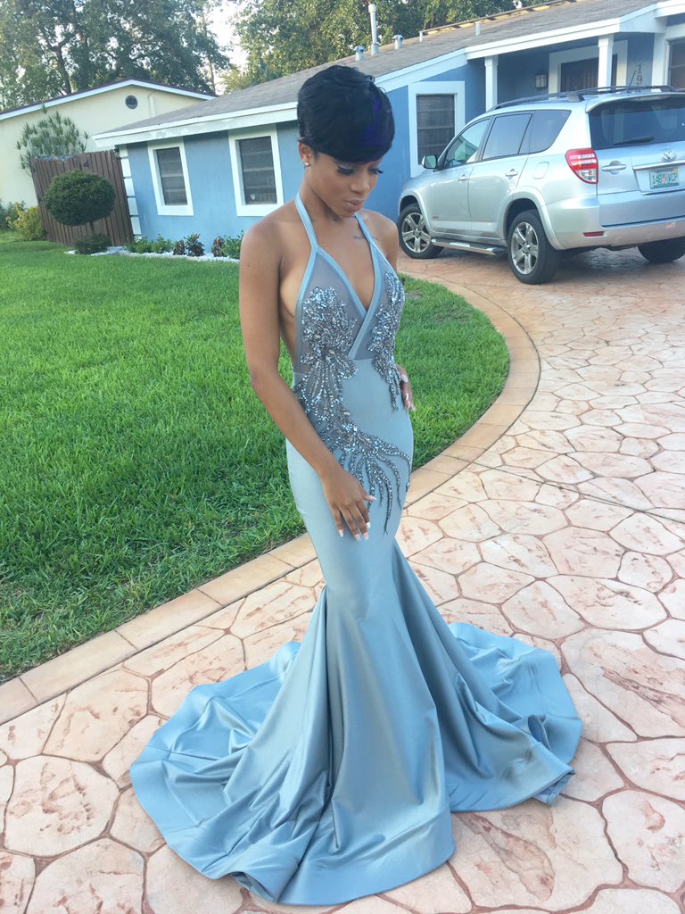 _ijaidaaa's tweet image. #MiramarProm2k17 🤤