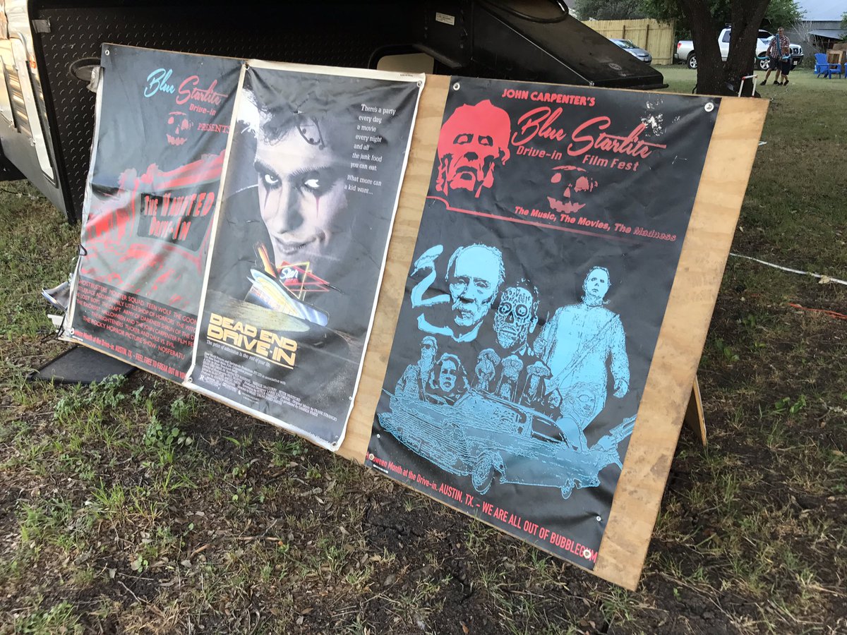 kdanielrobbins's tweet image. Scrapbook. #BlueStarlite Urban Drive-in. Austin Texas.