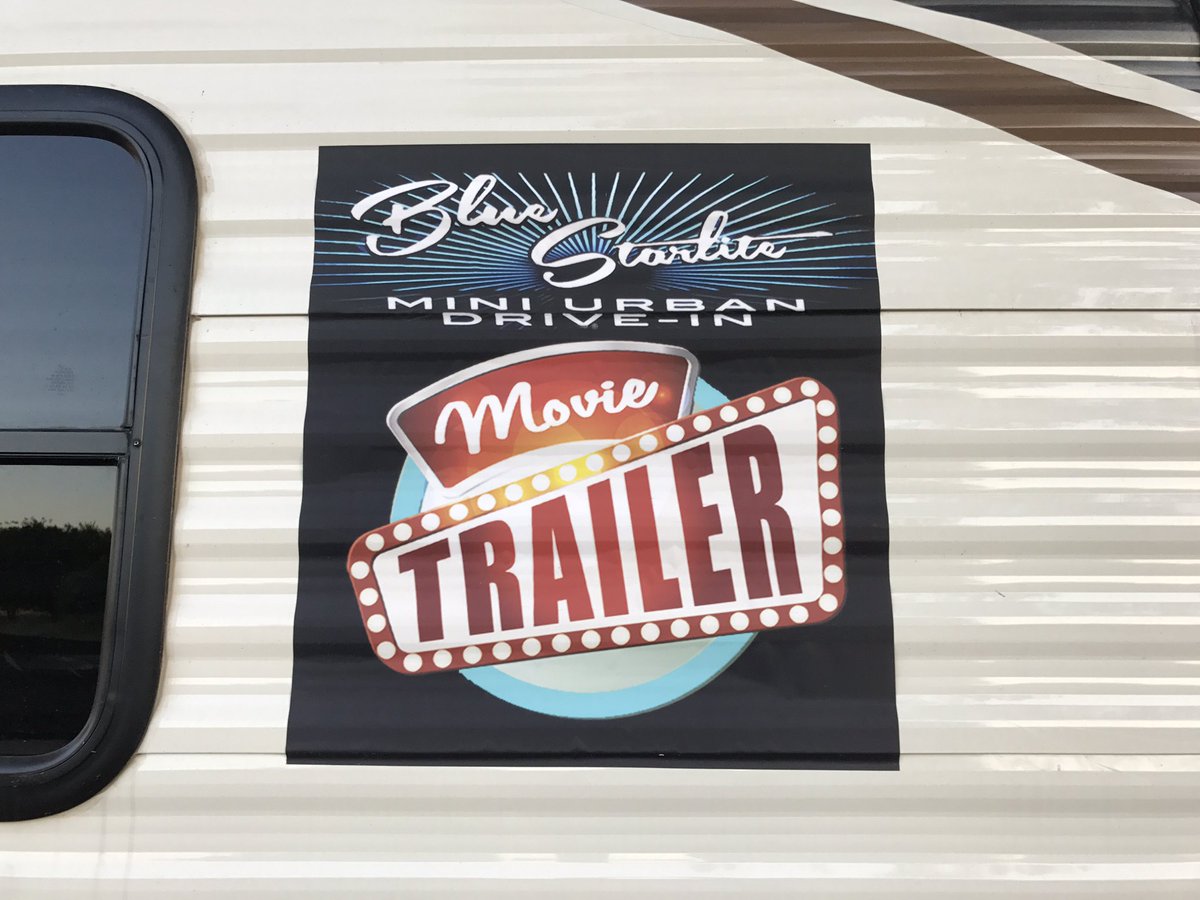 kdanielrobbins's tweet image. Scrapbook. #BlueStarlite Urban Drive-in. Austin Texas.