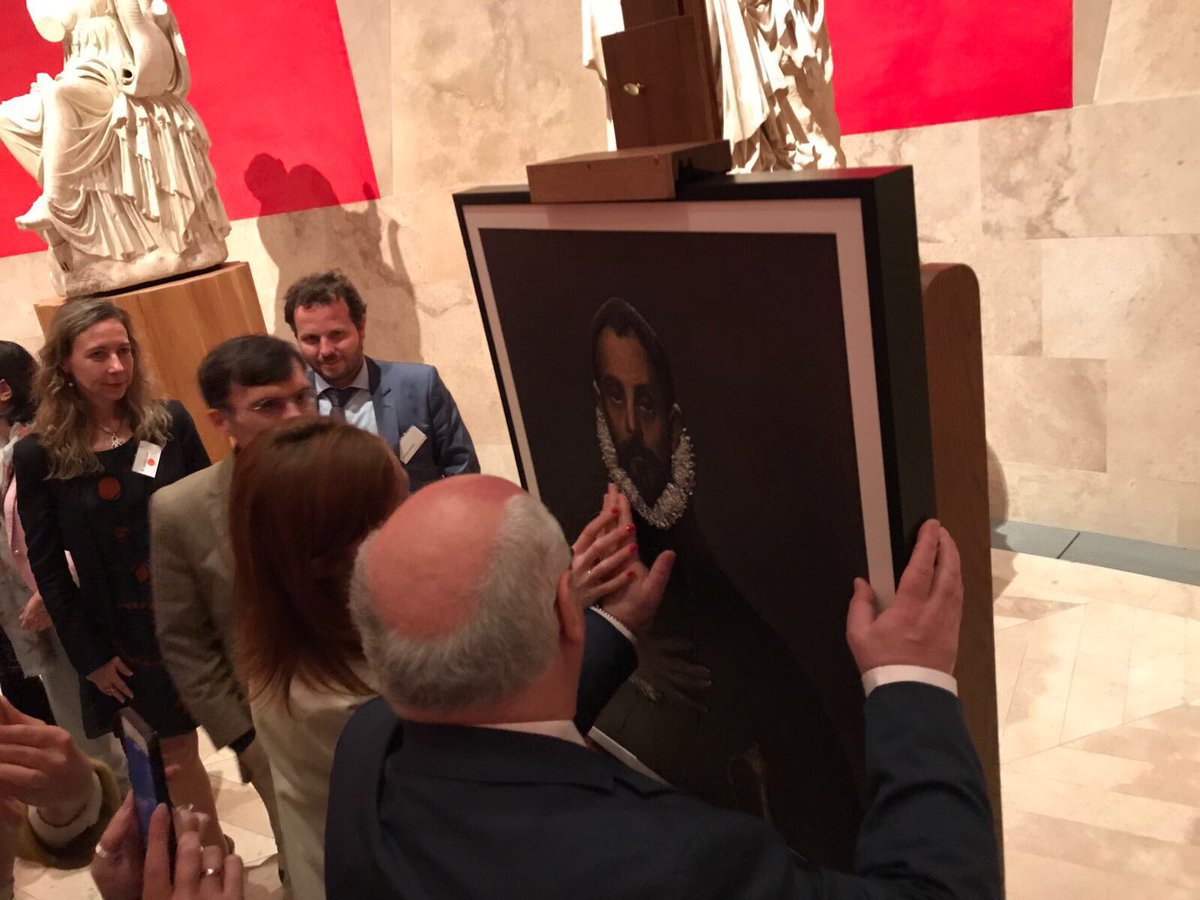 Yanis Vardakastanis, Pte. Foro Europeo de la Discapacidad: "Didú is amazing... I cannot describe what I feel" #arteparatocar #arteparatodos