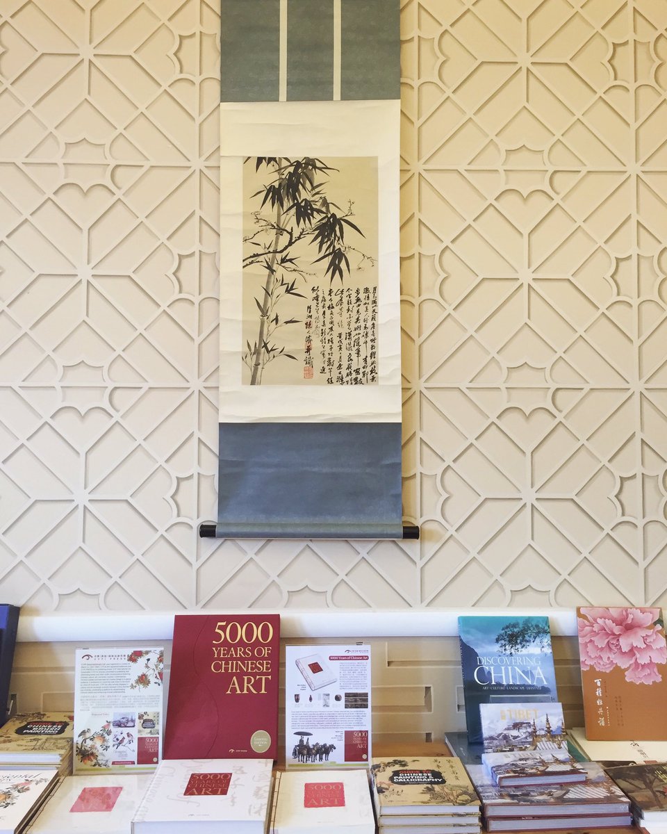 ChinaExchangeUK's tweet photo. In love with this arty corner created by @CypressBooksUK for our Beautiful Book Fair as part of #Chinaincontext festival. #chineseart https://t.co/IXhZIAkGMB