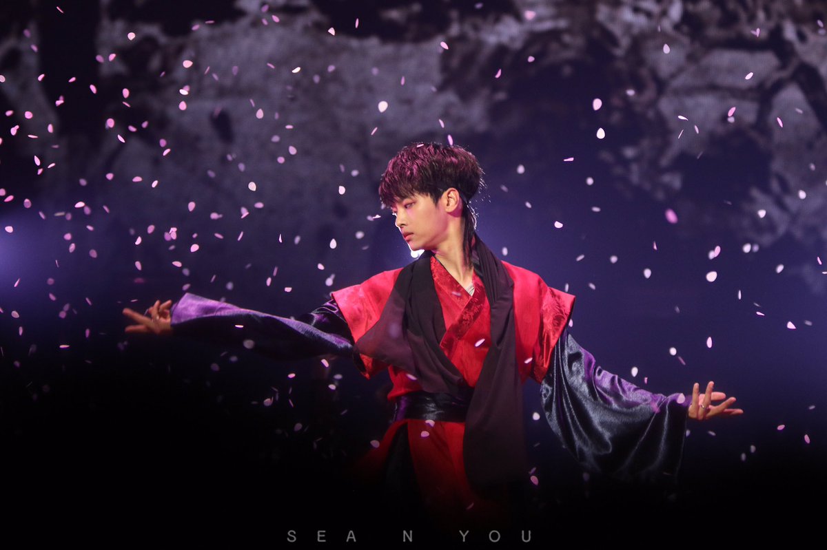 SEA_N_YOU's tweet photo. 170513 백일몽 프리뷰☁️
#VIXX #빅스 #桃源境 #도원경 
#엔 #차학연 ❤️ #학연아좋아해 ☻ ❤️ @CHA_NNNNN 

🌸 도 원 경 🌸 https://t.co/ymRmg1DNeU