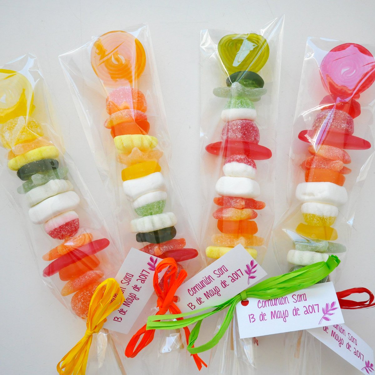 ¡Hoy le deseamos un #FelizSábado a Sara! #comuniones