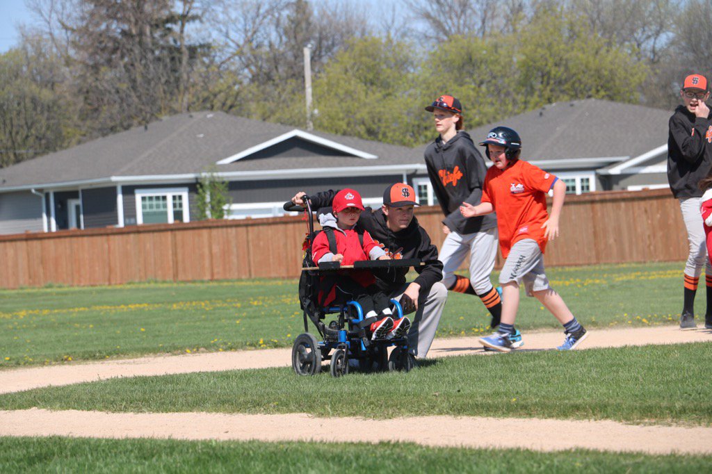 Baseball Manitoba tweet media