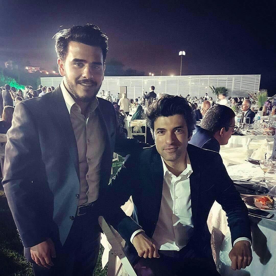 STurcasGratis's tweet photo. #EnginAkyürek NEW / NUEVA #family #new #nueva #yeni #SweetSaturday
SENİ SEVİYORUM 😘😍💜 https://t.co/6BUwJcmmqz