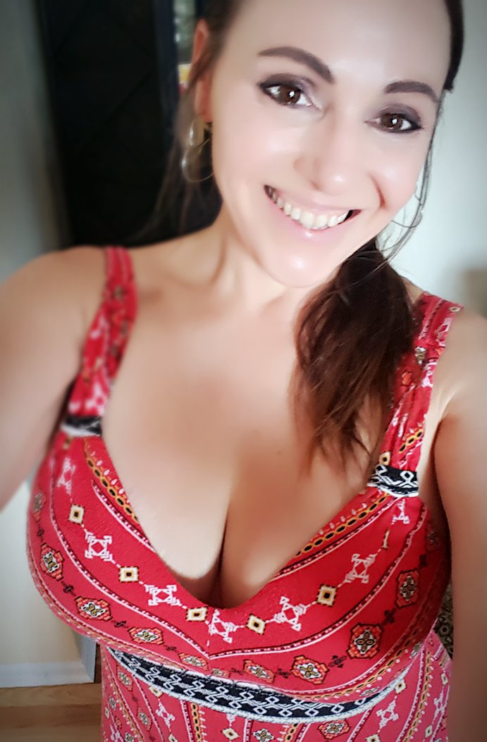 All ready to go!!! Dinner out tonight to avoid the crowds tomorrow!! https://t.co/UY3O3MZcVi