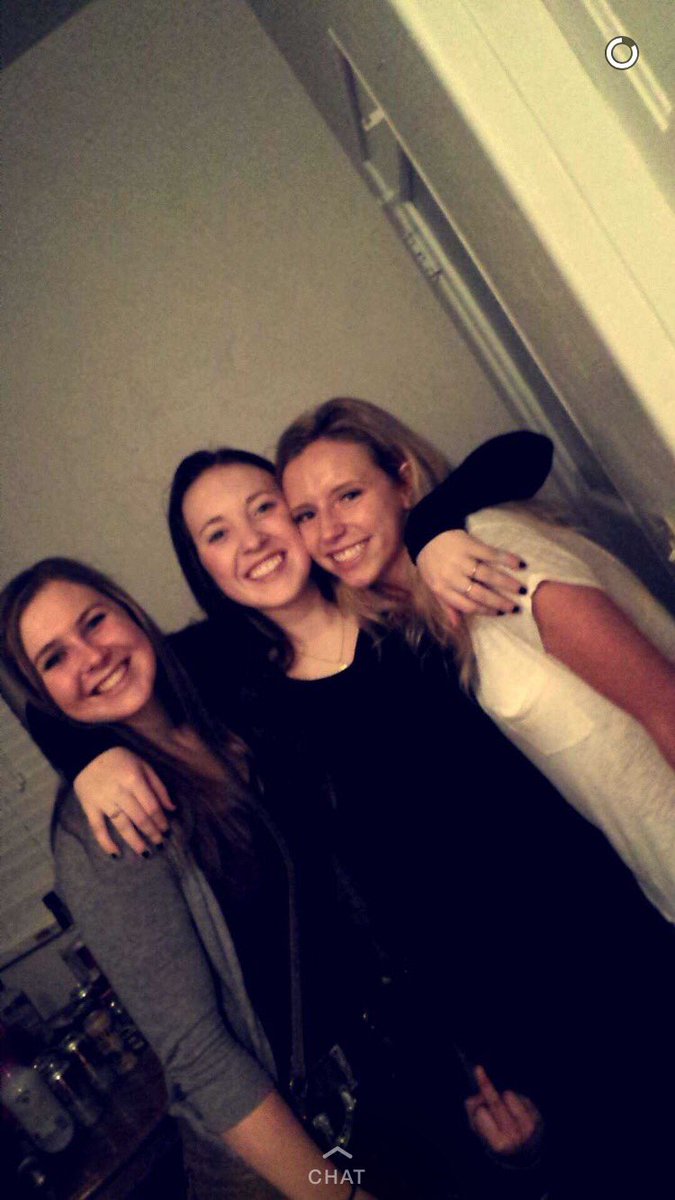 HanMillls's tweet image. HBD to this babe! I hope your day is as fabulous as you are and I wish I was there to celebrate with you. Miss &amp;amp; love ya @bweinke13 💗😘🎉